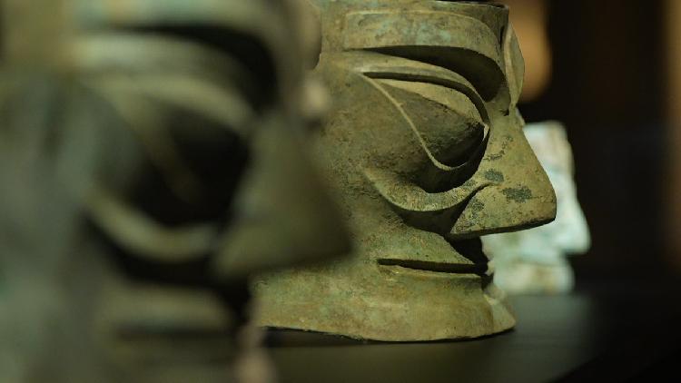 Ex-director Xiao Xianjin: Literature links Sanxingdui to modern life