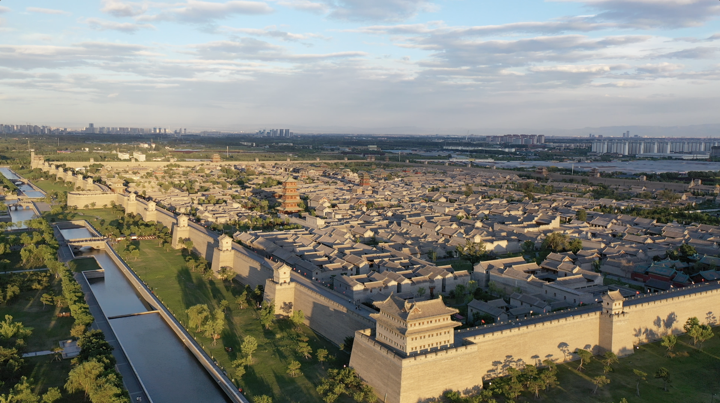 Taiyuan ancient county: A 600-year heritage in sunset glow
