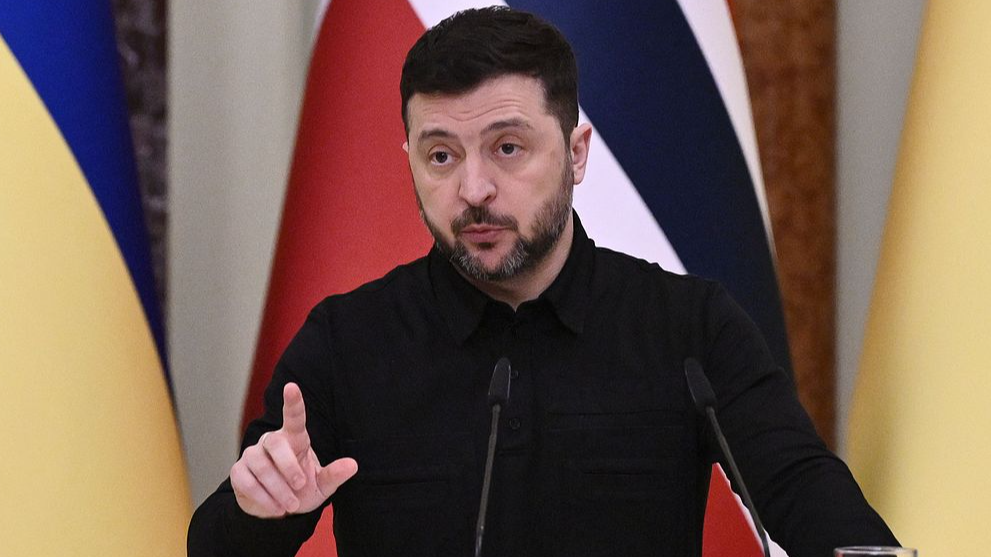 Ukrainian President Volodymyr Zelenskyy speaks during a joint press conference with Norway's Prime Minister following talks at Mariinsky Palace, Kyiv, Ukraine, February 25, 2026. /VCG