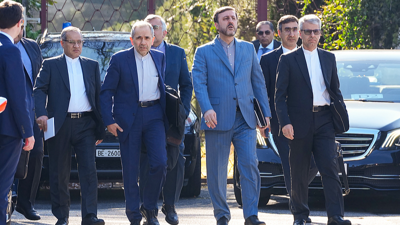 Members of the Iranian negotiating team head to the residence of the Omani Ambassador in Geneva, Switzerland, February 26, 2026. /VCG