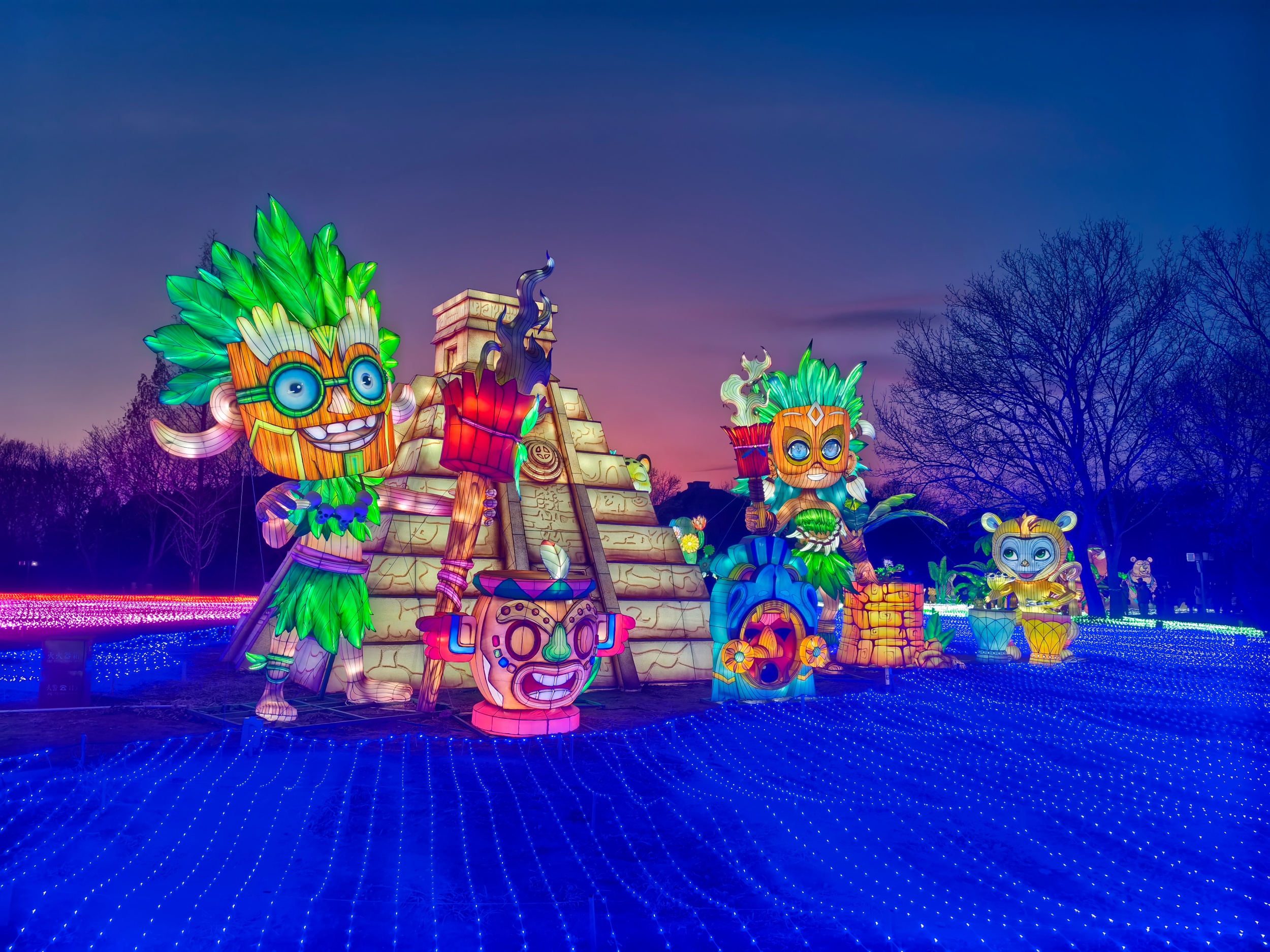 A view of Beijing World Park's 2026 Jingcai New Year Lantern Carnival on February 17, 2026. /CGTN