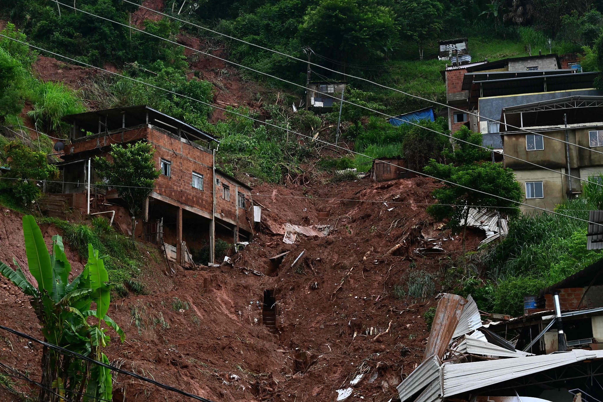 A landslide after heavy rainfall in Juiz de Fora, Minas Gerais state, Brazil, February 26, 2026. /VCG