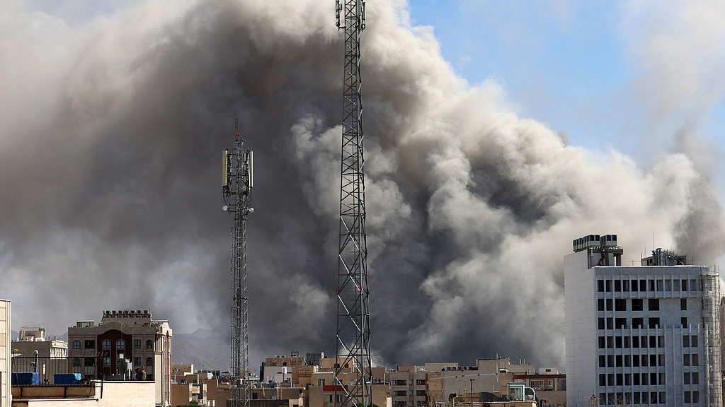 Smoke rises after an Israeli attack in central Tehran, Iran, March 1, 2026. /VCG
