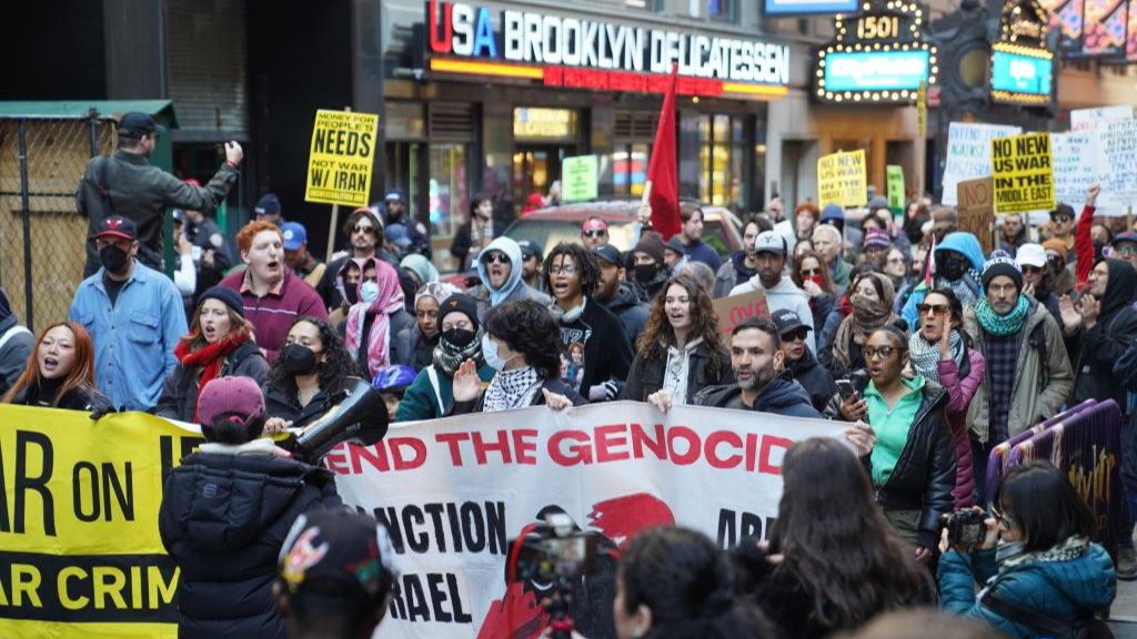 A protest against US-Israel attacks on Iran, in New York, the United States, February 28, 2026. /Xinhua