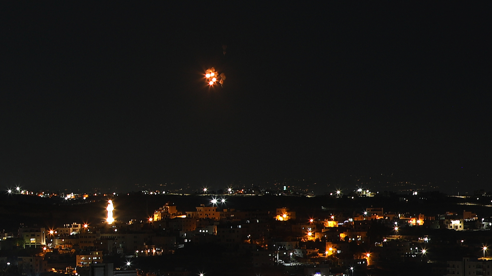 Trump says 'four weeks' of attacks, Iran vows 'right' to defend itself