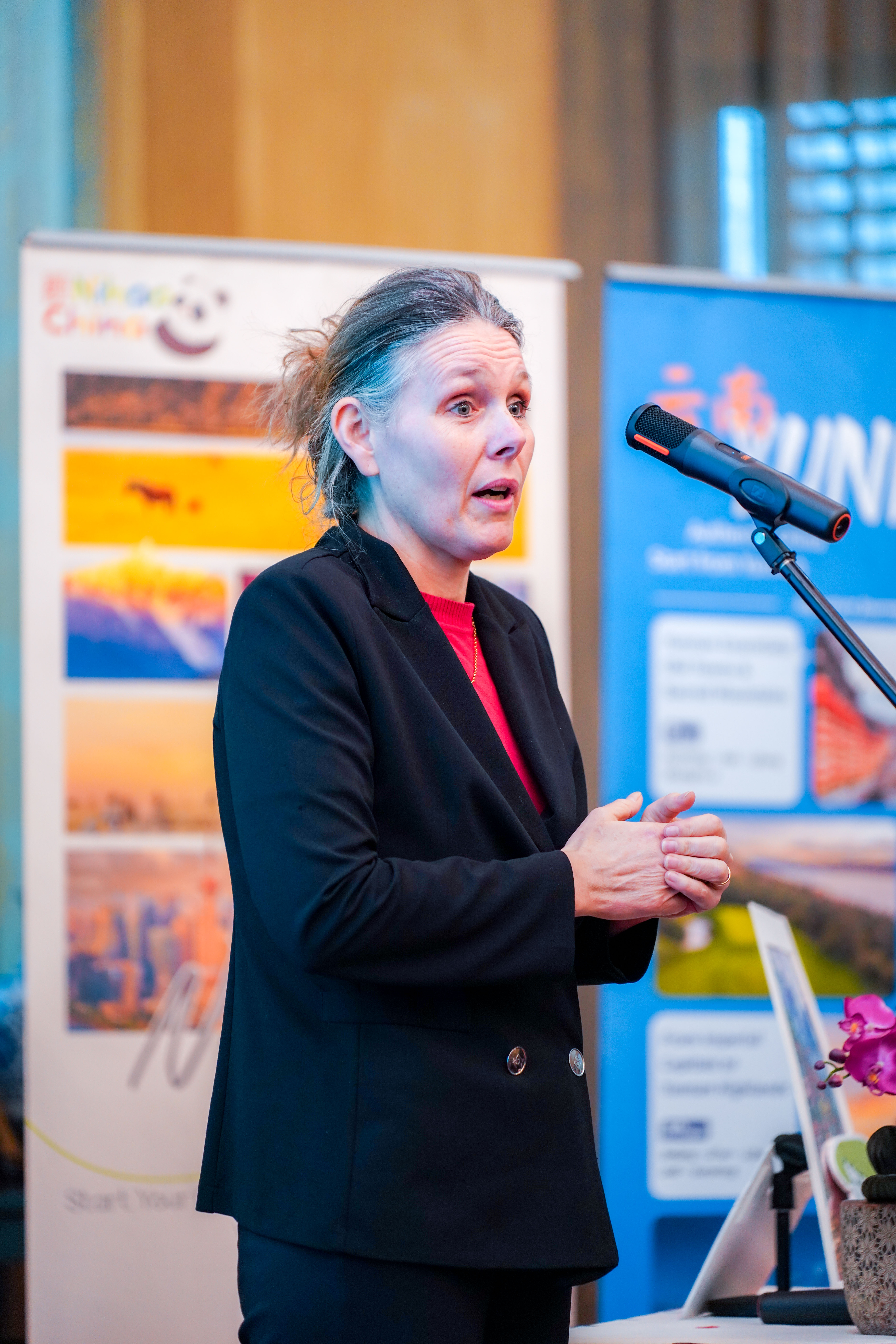 Dutch tourism promoter Gabriella Esselbrugge talks about safety and convenience when travelling in China, February 27, 2026. /CGTN)