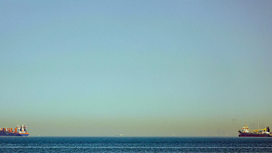 Inflation under the shadow of the Strait of Hormuz