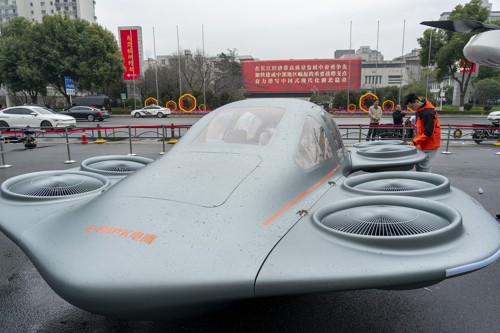 A UFO-shaped eVTOL aircraft independently developed by Hubei Dianying Technology completes a successful test flight in Wuhan, Hubei Province, central China, February 24, 2026. /VCG