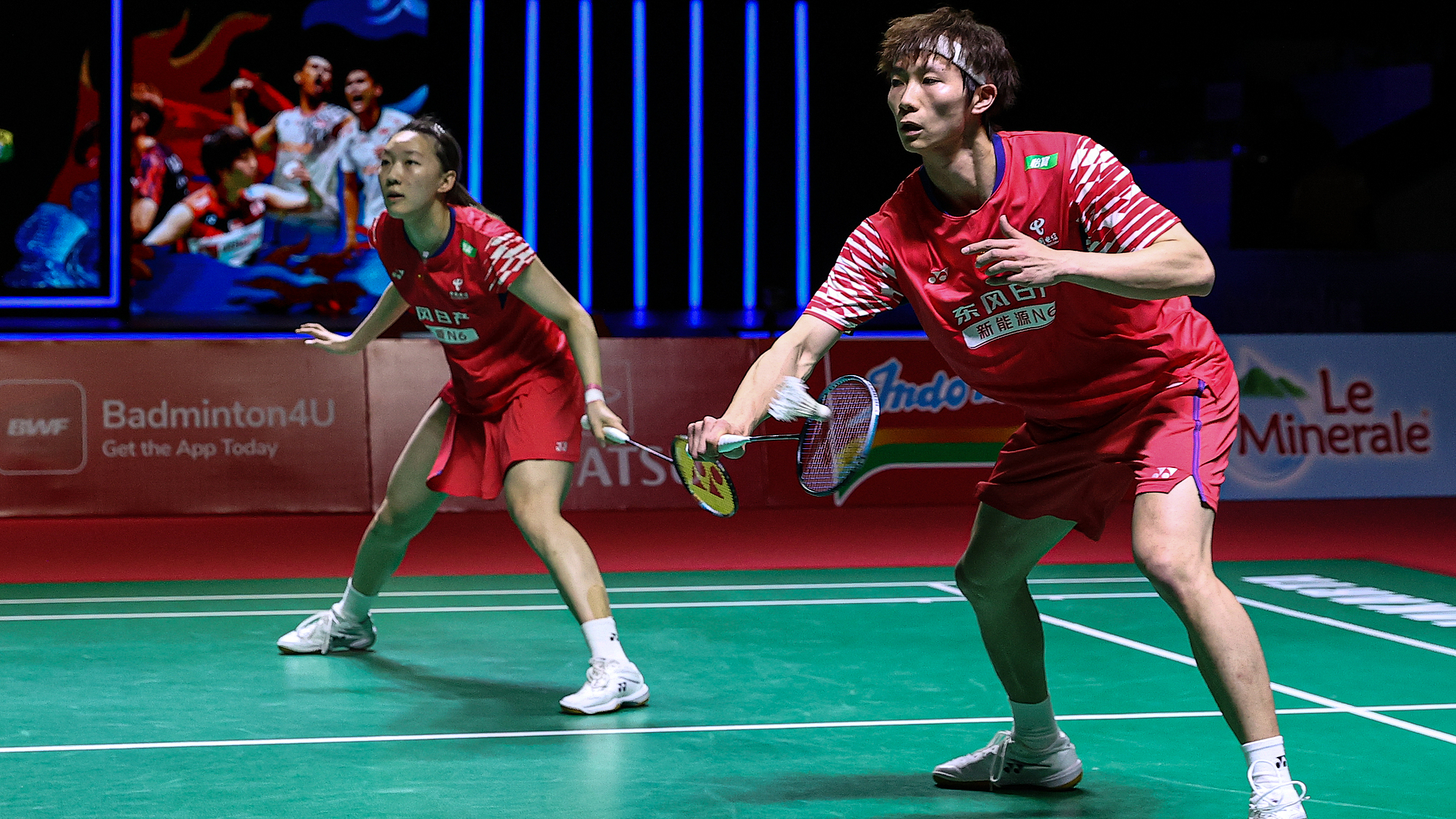 Jiang and Wei reach All England Open last eight with dominant display
