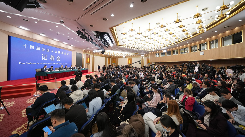 Moderately loose monetary policy remains in 2026