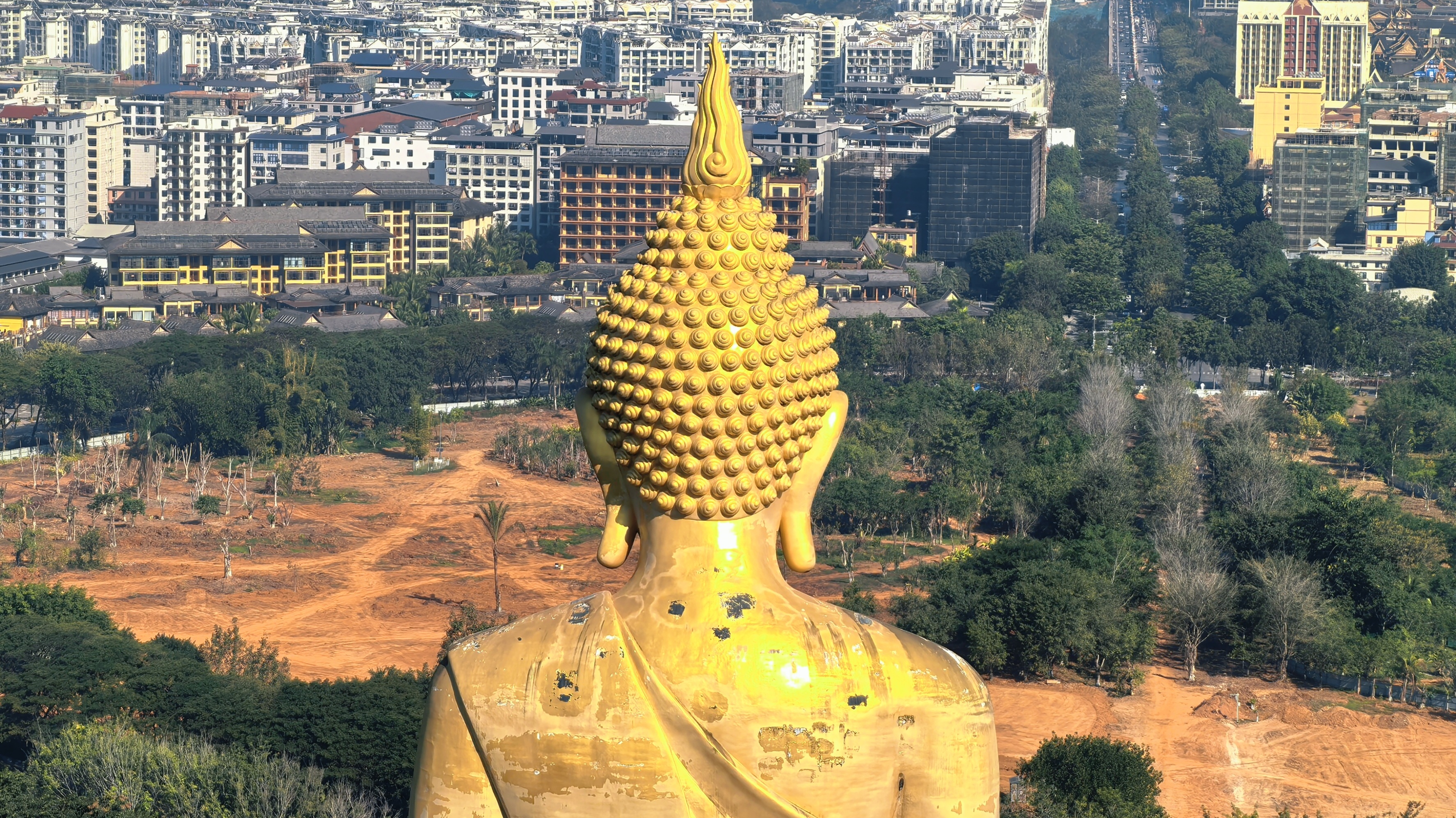 Yunnan Province's 49-meter-tall Auspicious Buddha
