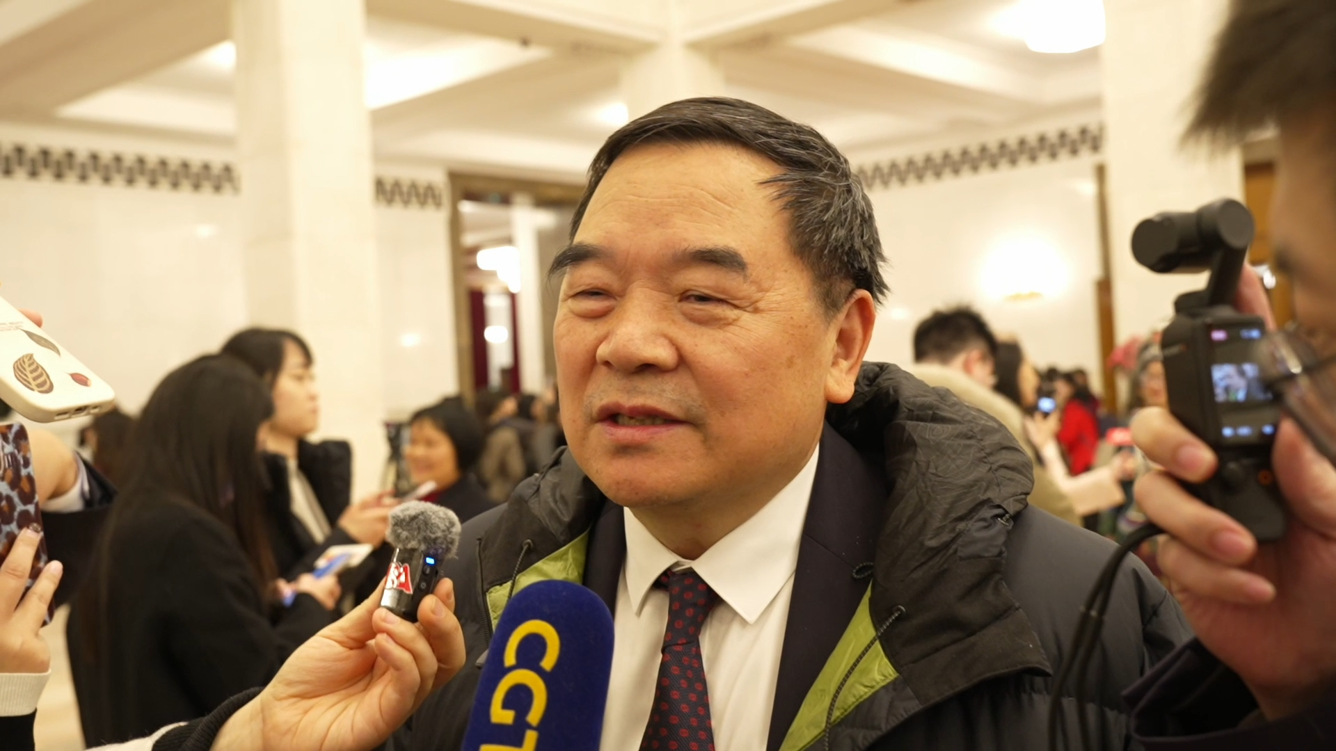 NPC deputy: China prioritizes green development as West pulls back