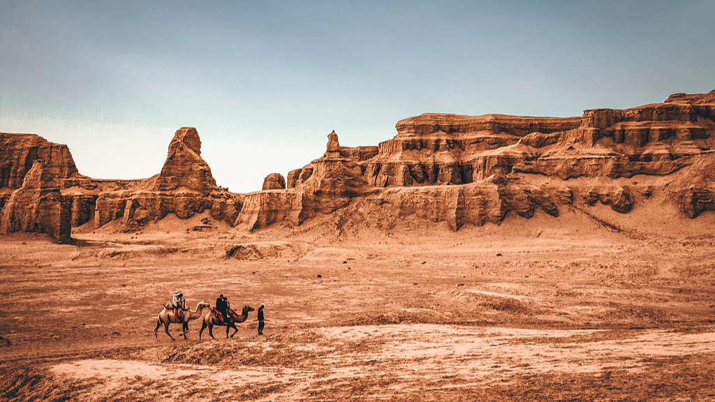 Xinjiang city uses blockbuster filming location to boost tourism