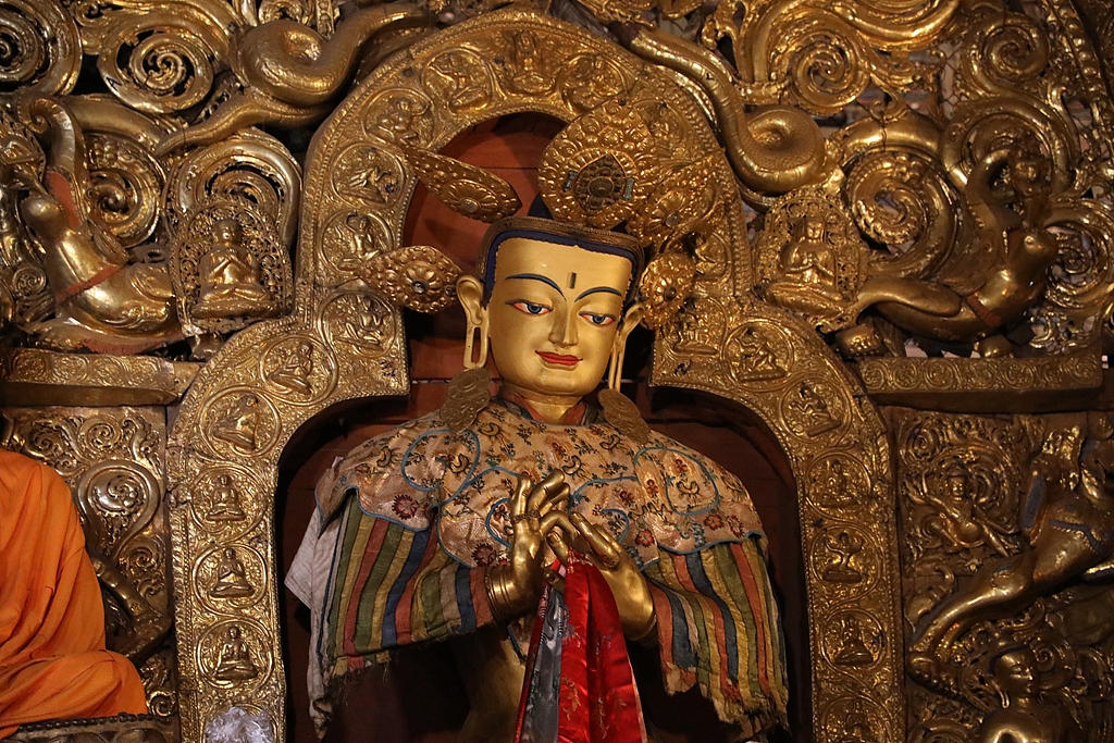 A file photo shows the interior of the Sakya Monastery in Xigaze, Xizang. /VCG