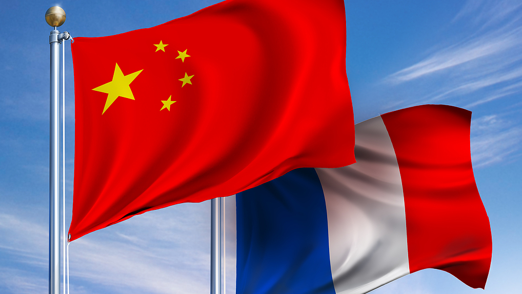 Xi replies to letter from teachers, students of a French school