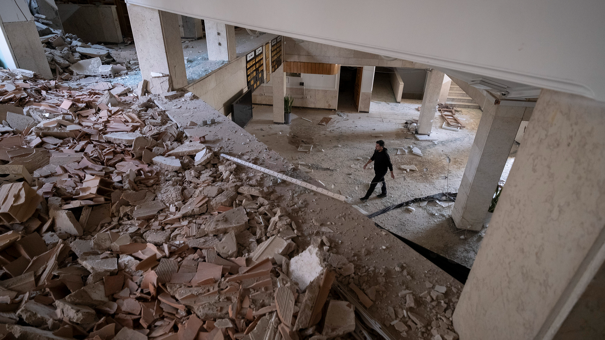 The 21-mile flaw in US's war plans