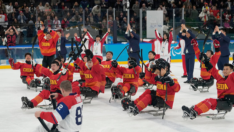 CPC Central Committee, State Council hail Winter Paralympics team