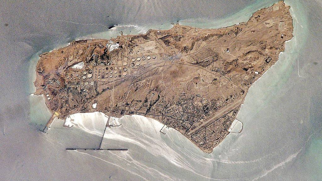 A NASA archive image shows the Iranian island of Kharg in the Persian Gulf, August 31, 2002. /VCG