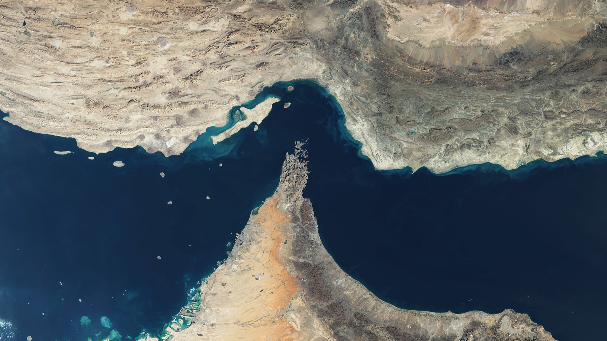 A satellite view of the Strait of Hormuz, a strategic waterway that links the Persian Gulf to the Arabian Sea, January 11, 2025. /CFP