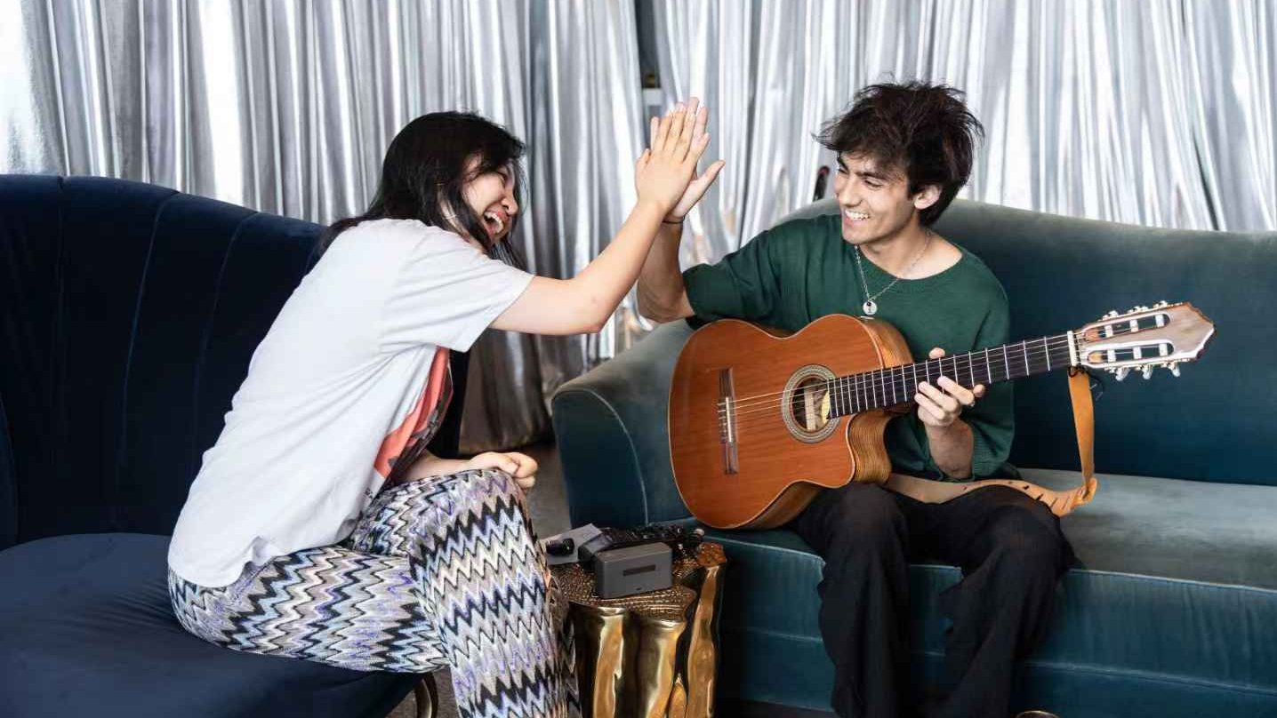 Melodies across the Wall: A US musician’s first day in Beijing 