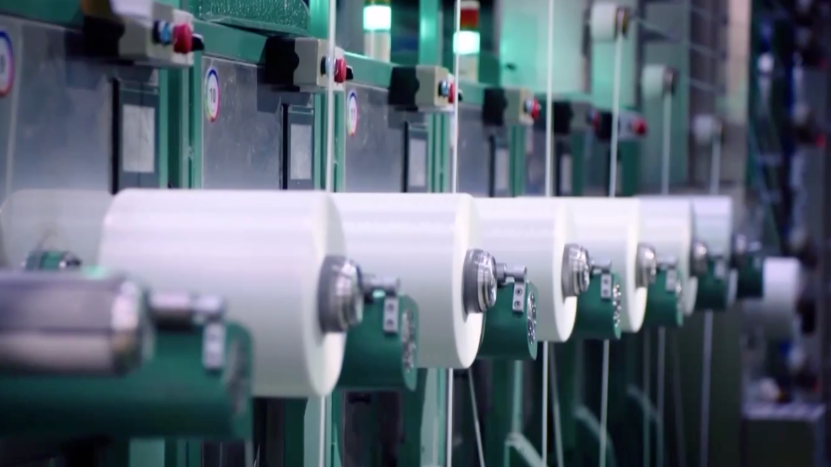 China switches on world's largest line for electronic-grade fiberglass