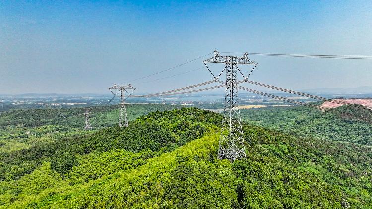 China's west-to-east power project tops 1 trillion kWh to Jiangsu