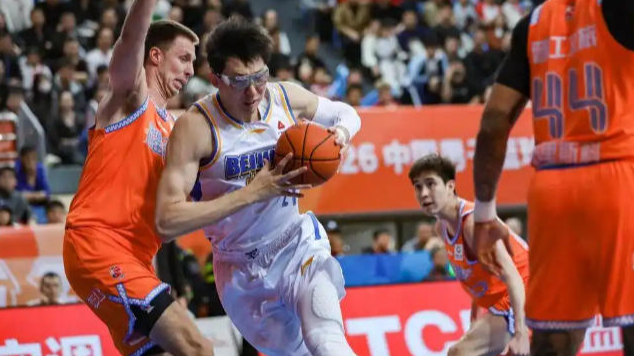 Peterson pours in game-high 38 points as Fujian shocks Beijing Ducks