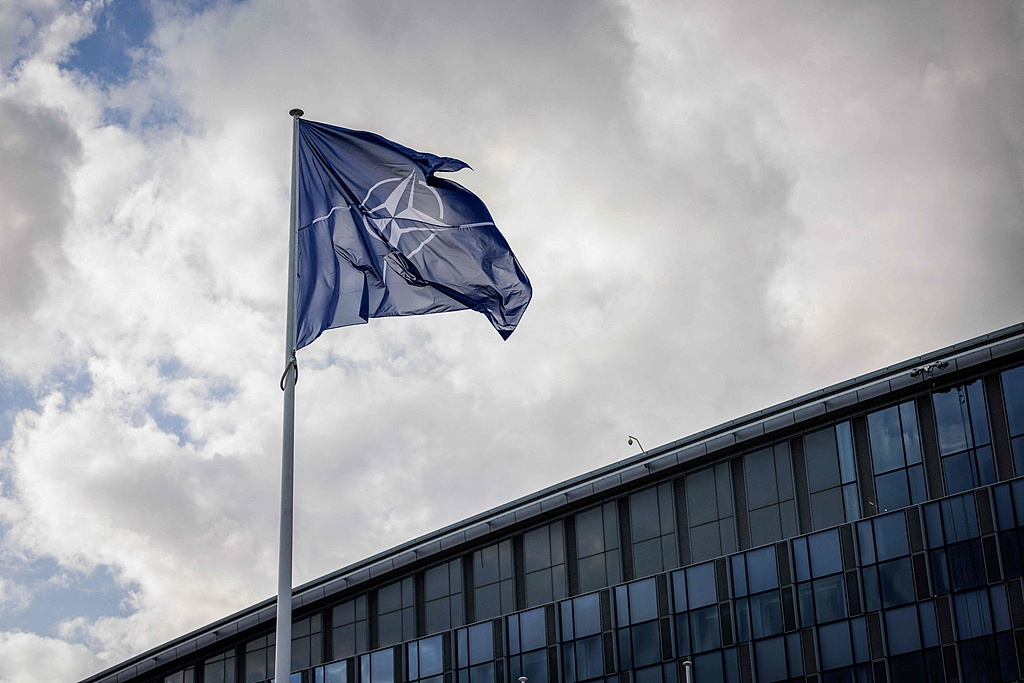 A file photo of the NATO flag at the NATO headquarters in Brussels. /VCG
