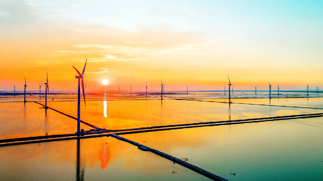 Who needs Chinese electrification capacity? We all do