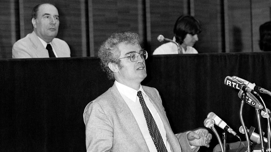 Former French PM Lionel Jospin dies at 88