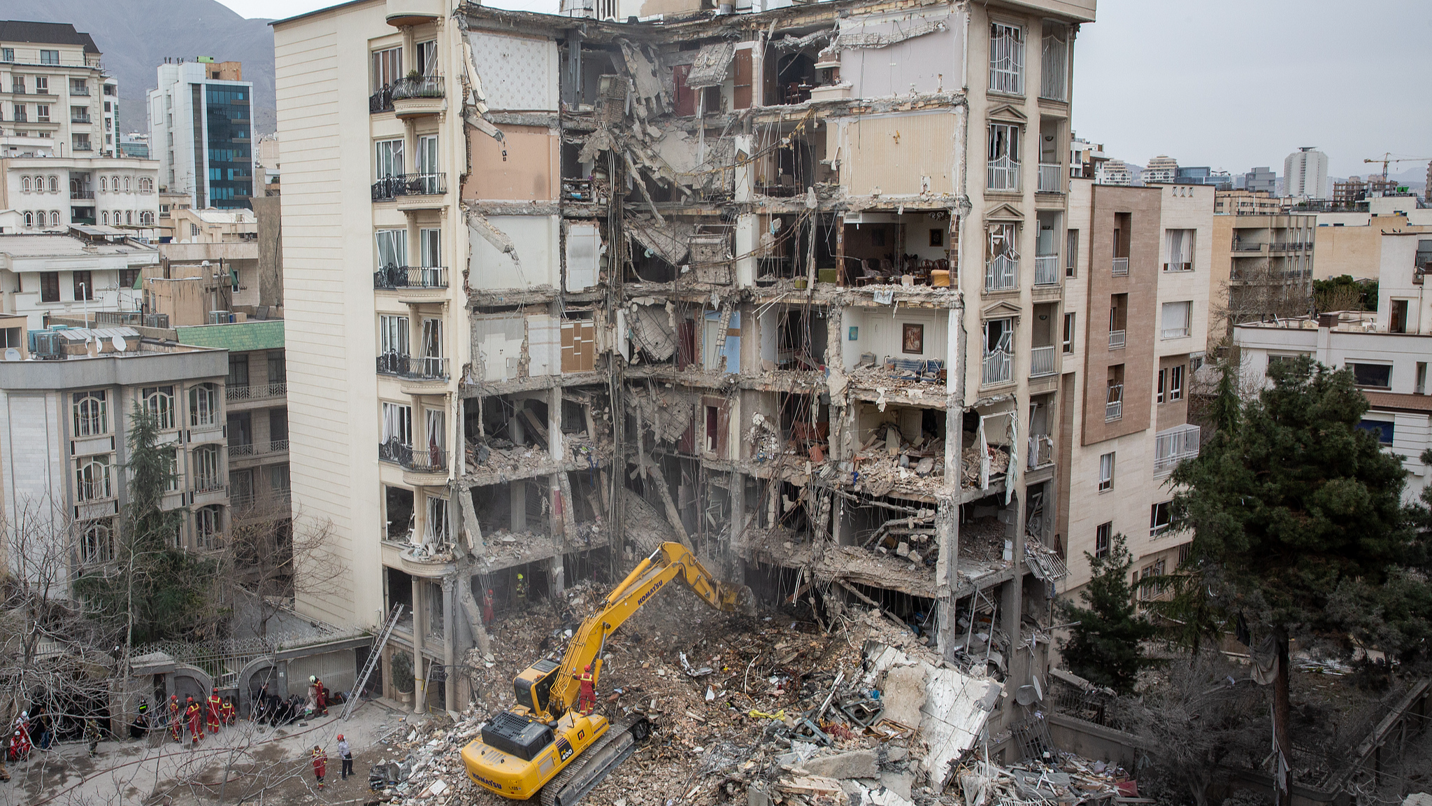 Live: Latest on Middle East conflict as Trump delays Iran energy strikes amid conflicting signals on talks