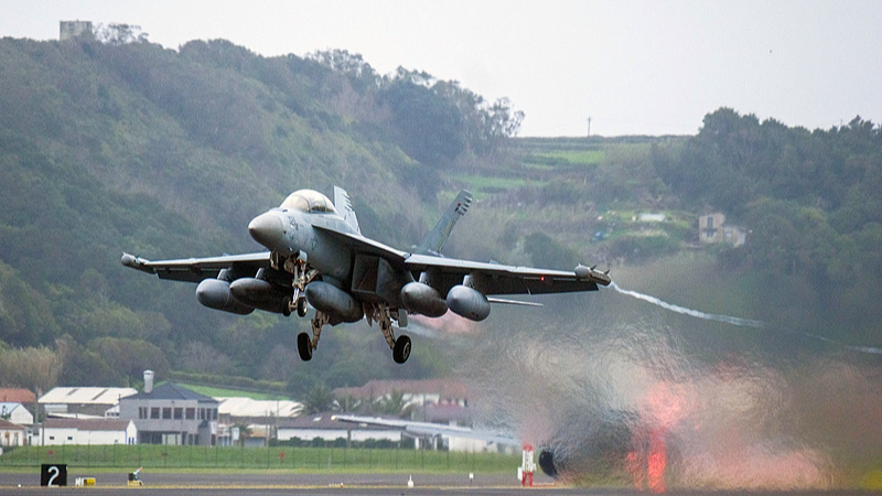 A military aircraft at the Lajes Air Base in Praia da Vitoria, Terceira Island, in the Azores archipelago, Portugal, March 21, 2026.  Due to its location in the mid-Atlantic, the base has become a central logistical hub for the US, seeing the largest deployment of US aircraft since its military operations began in Iran on February 28, 2026. /VCG