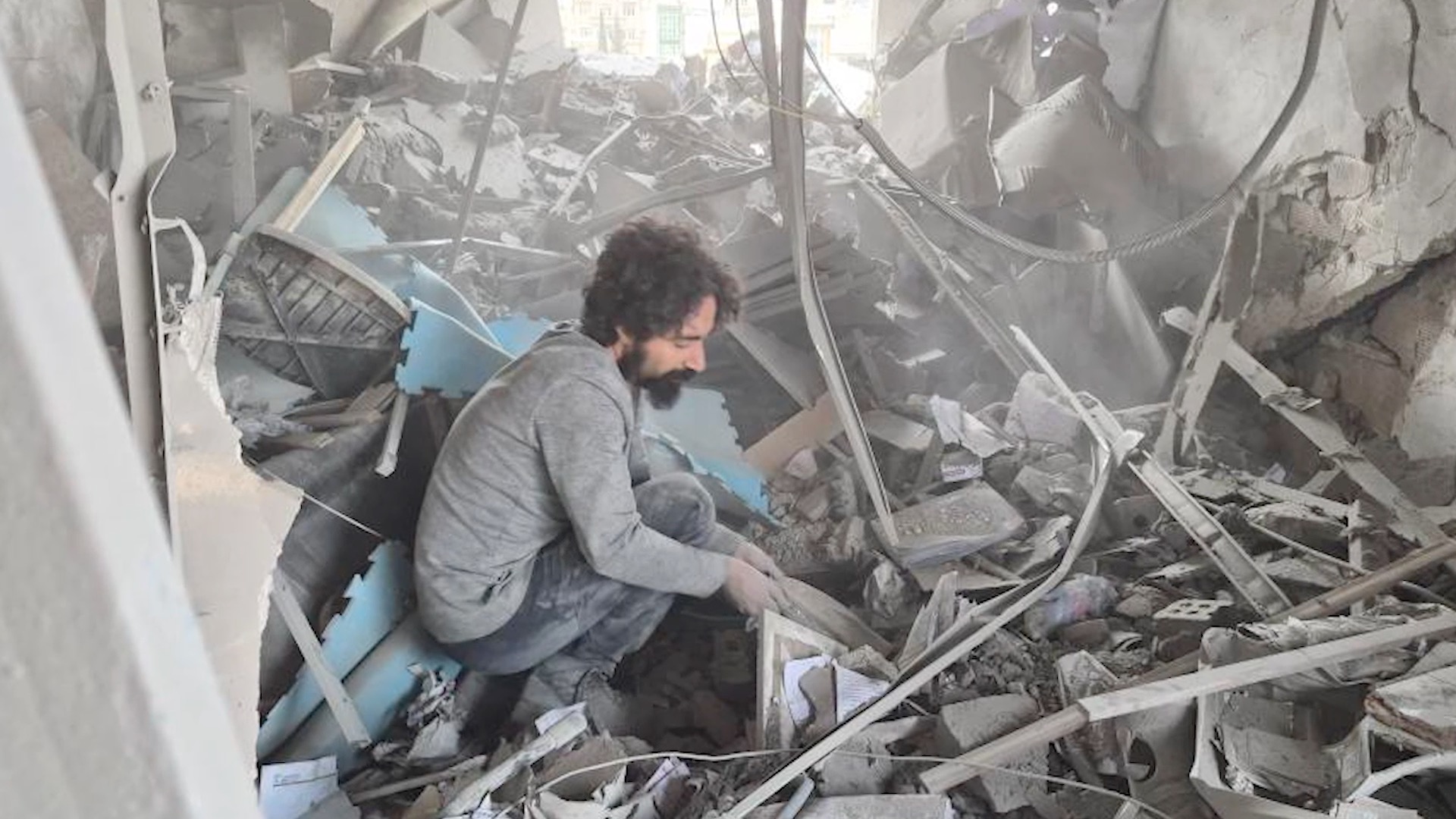 Hub for aspiring Tehran musicians falls silent, reduced to ruins