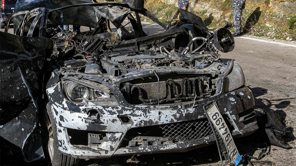 Iranian FM condemns the killing of three journalists in Lebanon