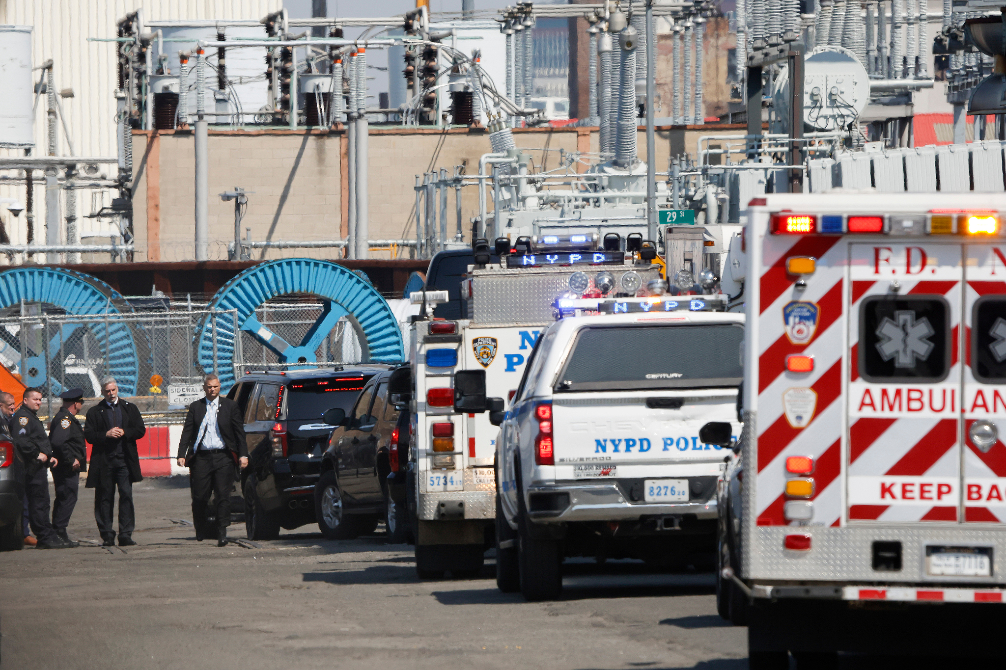 A motorcade carrying Venezuelan President Nicolas Maduro arrives at the Metropolitan Detention Center in the Brooklyn Borough of New York City, March 26, 2026. /VCG
