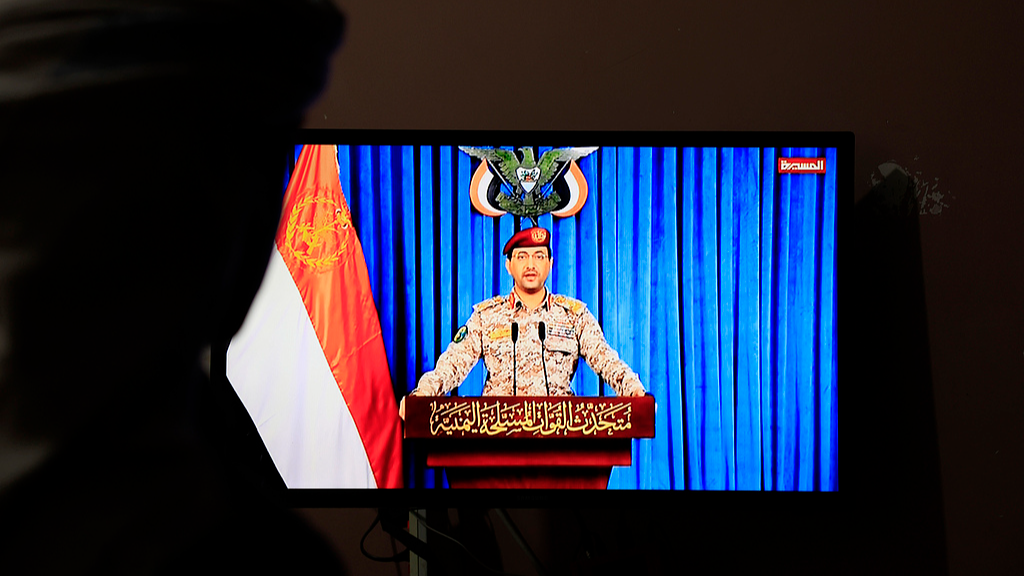 Houthi military spokesman Yahya Sarea announces a new attack on Israel via a televised statement, Yemen, March 28, 2026. /VCG