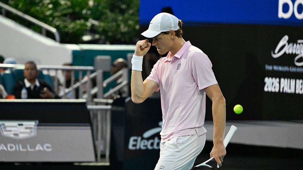 Jannik Sinner of Italy reacts after taking a point against Jiri Lehecka of the Czech Republic in the men's singles final at the Miami Open at Hard Rock Stadium in Miami Gardens, Florida, March 29, 2026. /VCG