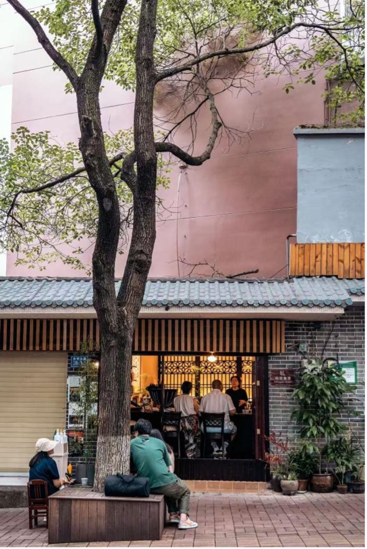 A cafe in a residential area of Guiyang. /CGTN