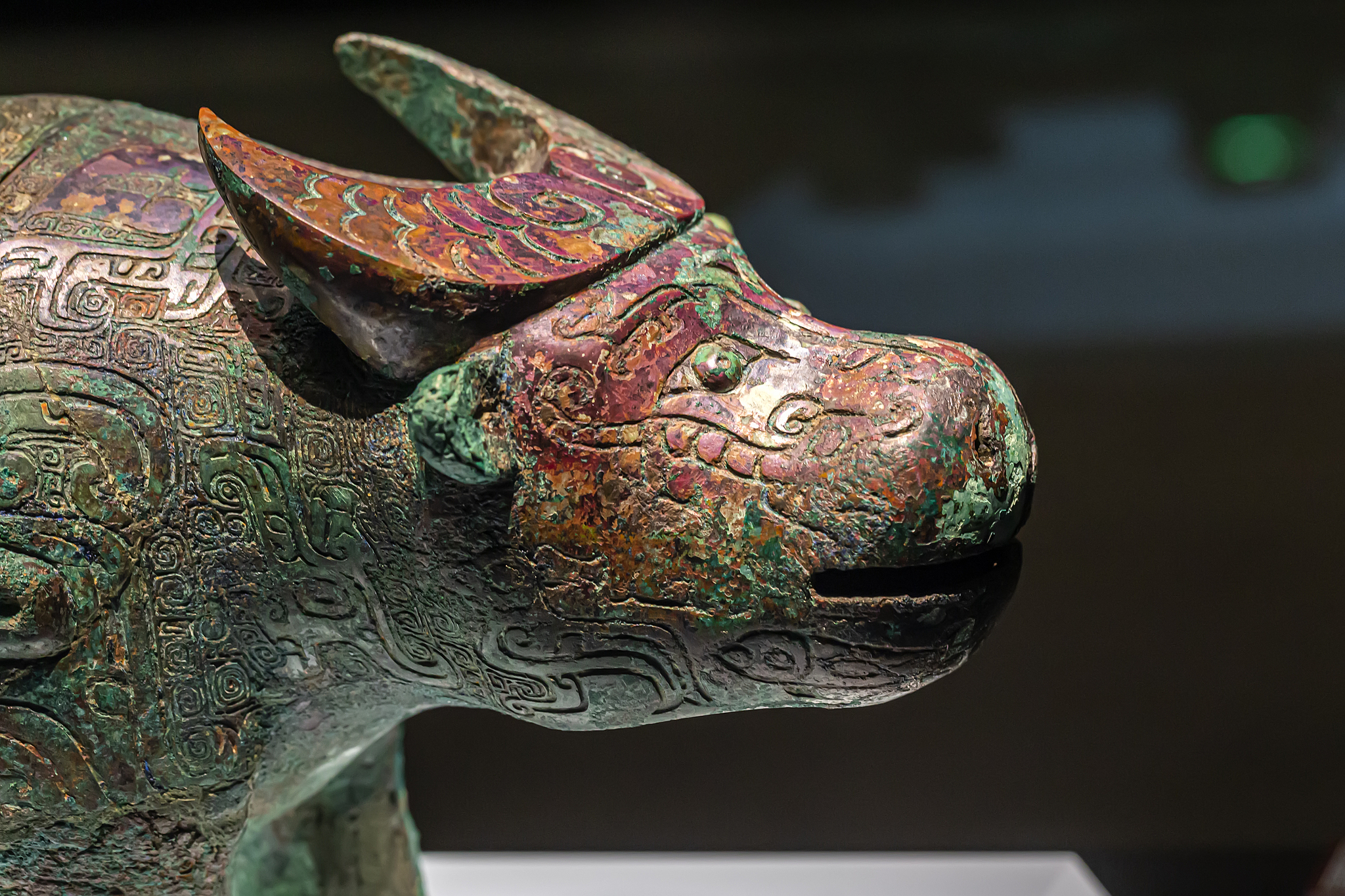 Bronze echoes from the Yin Ruins