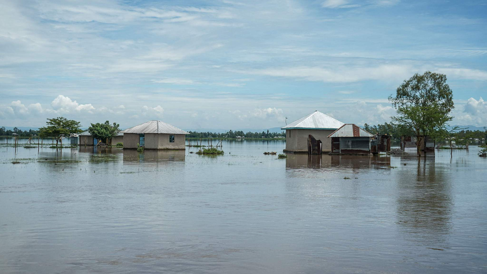 Death toll from floods hits 110 in Kenya