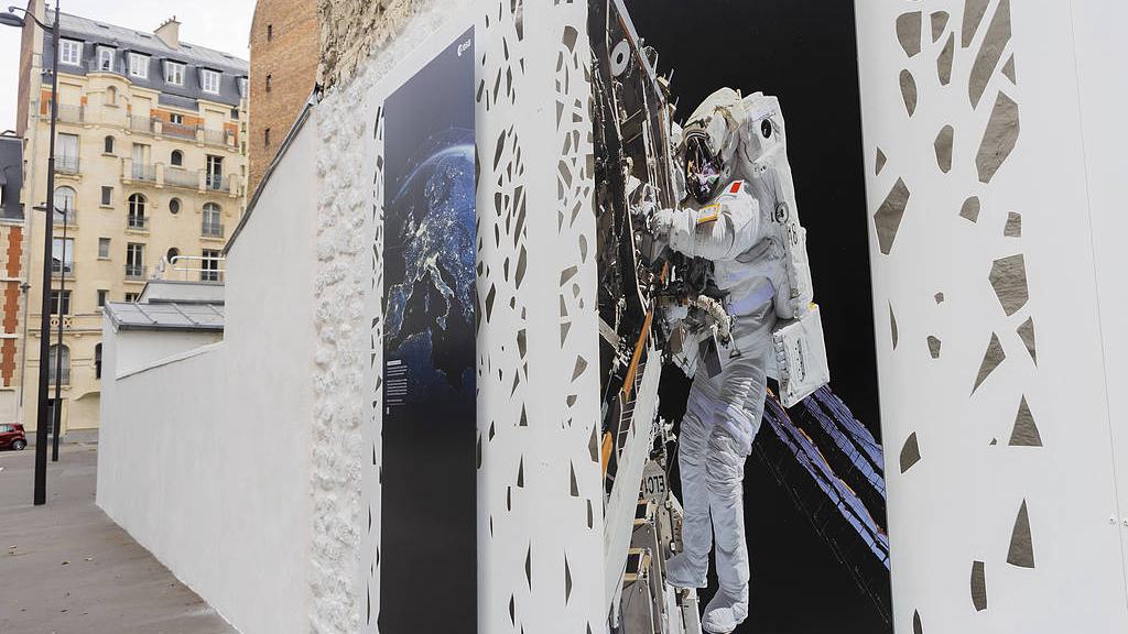 ESA: Europe to negotiate with NASA on lunar missions