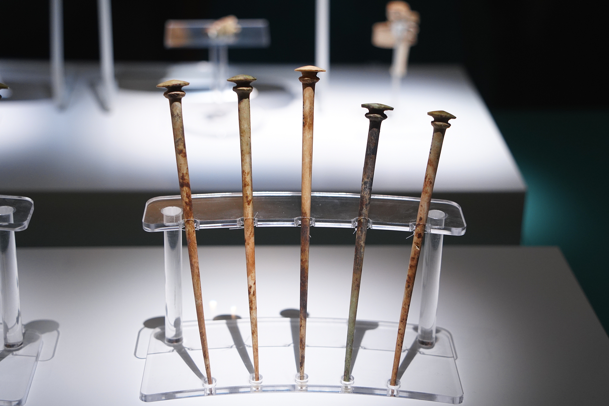 From daily tool to rite of passage: The Ji hairpin in ancient China