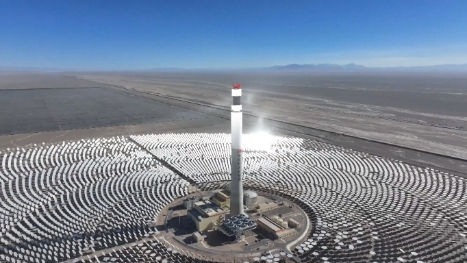 China's perovskite solar cell setting new world record