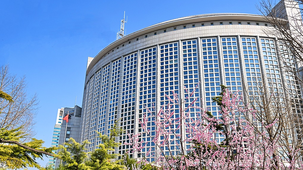 Thai Princess Sirindhorn to visit China April 4-11