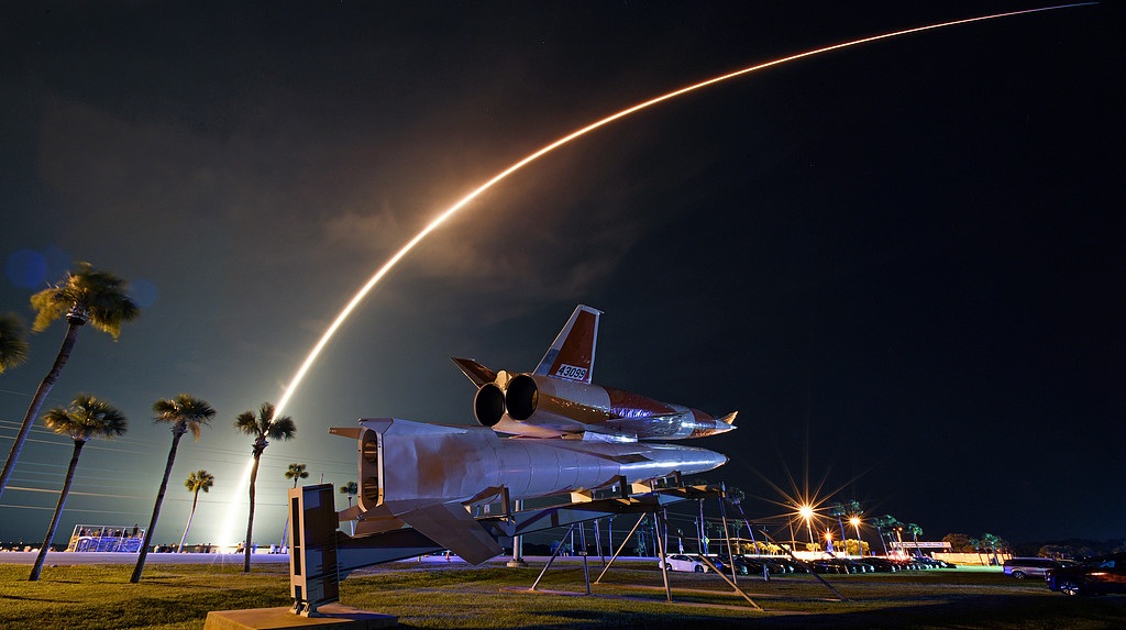 A SpaceX Falcon 9 rocket launches 54 of its 