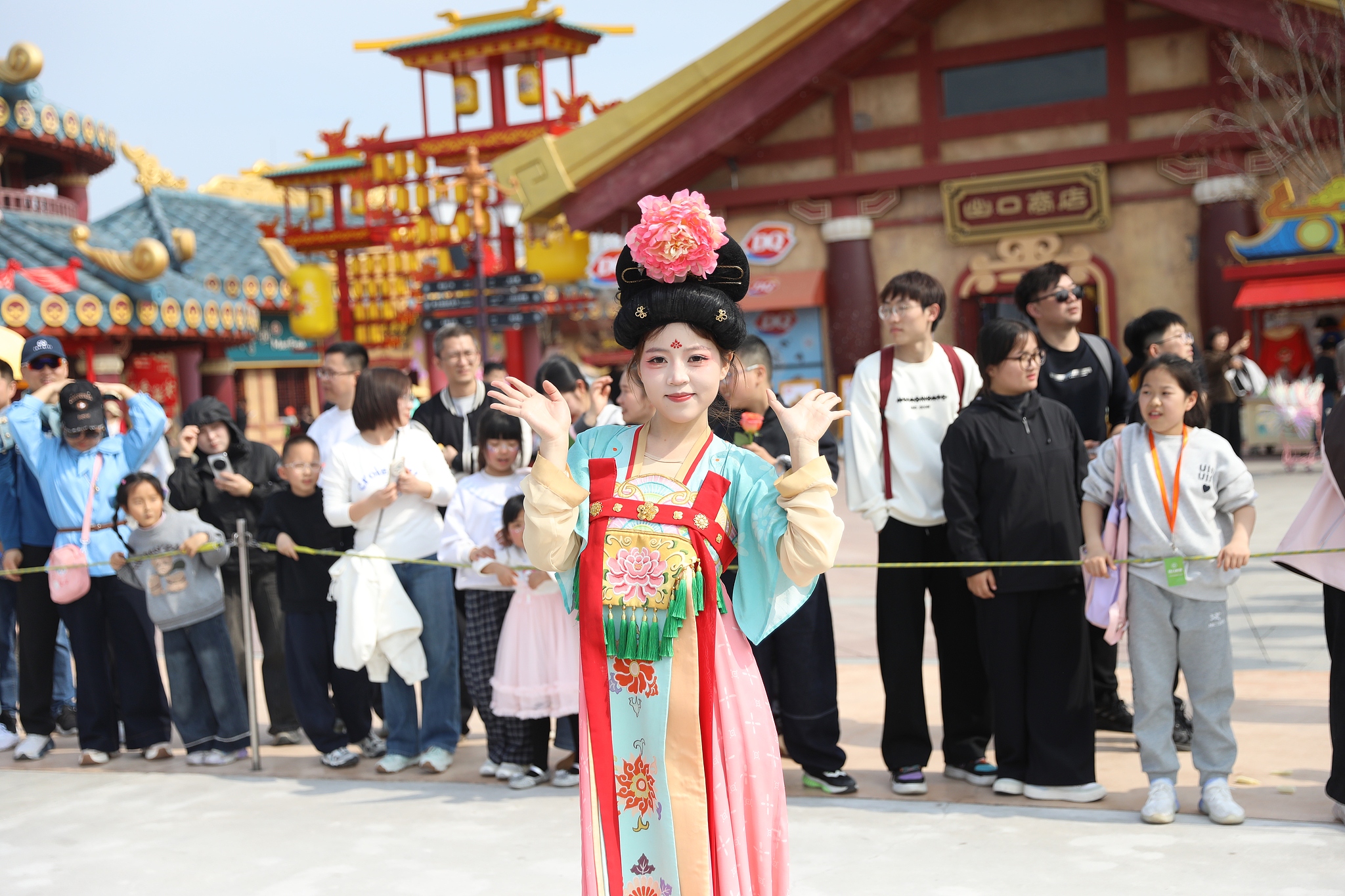 Parents and students seen enjoying spring break at the Journey to the West Theme Park in Huai'an, Jiangsu Province April 2, 2026, /VCG