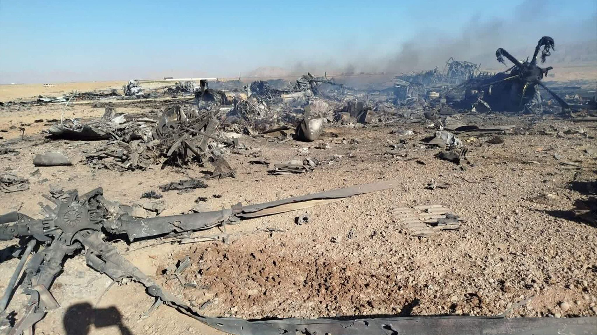 This handout photo, provided by Iran's Islamic Revolutionary Guard Corps official website Sepah News, shows the wreckage and remains of targeted and crashed aircraft in central Iran, April 5, 2026. /VCG