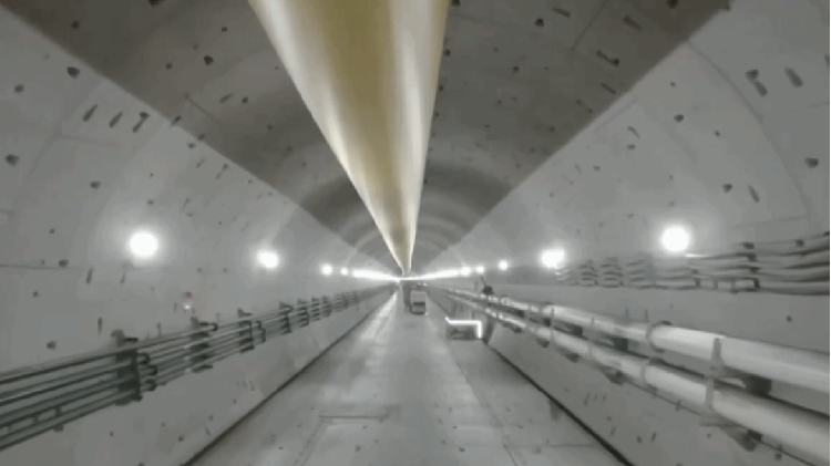 China's deepest undersea high-speed rail tunnel advances to 113m depth