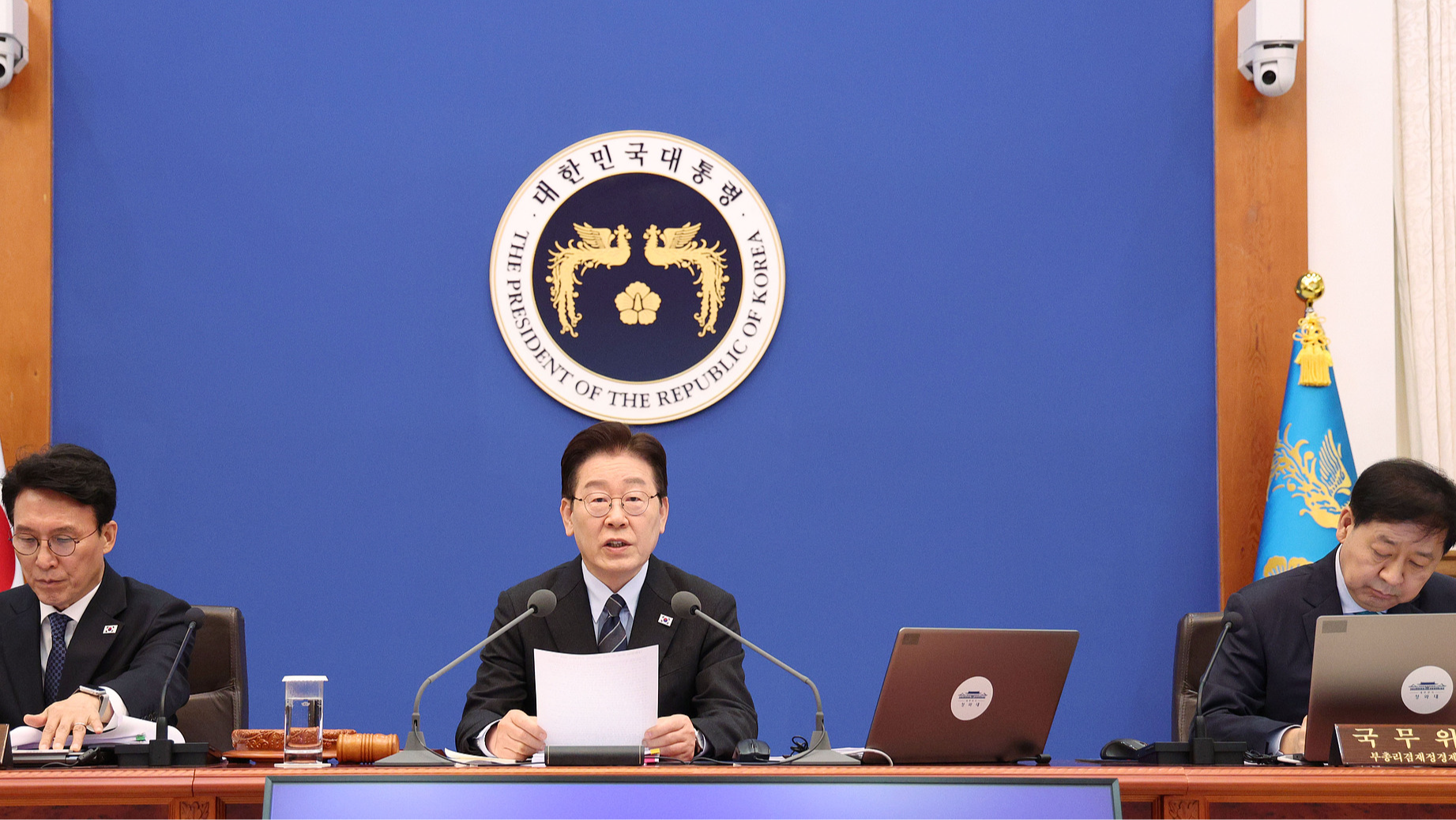 ROK president expresses regret to DPRK over drone incident