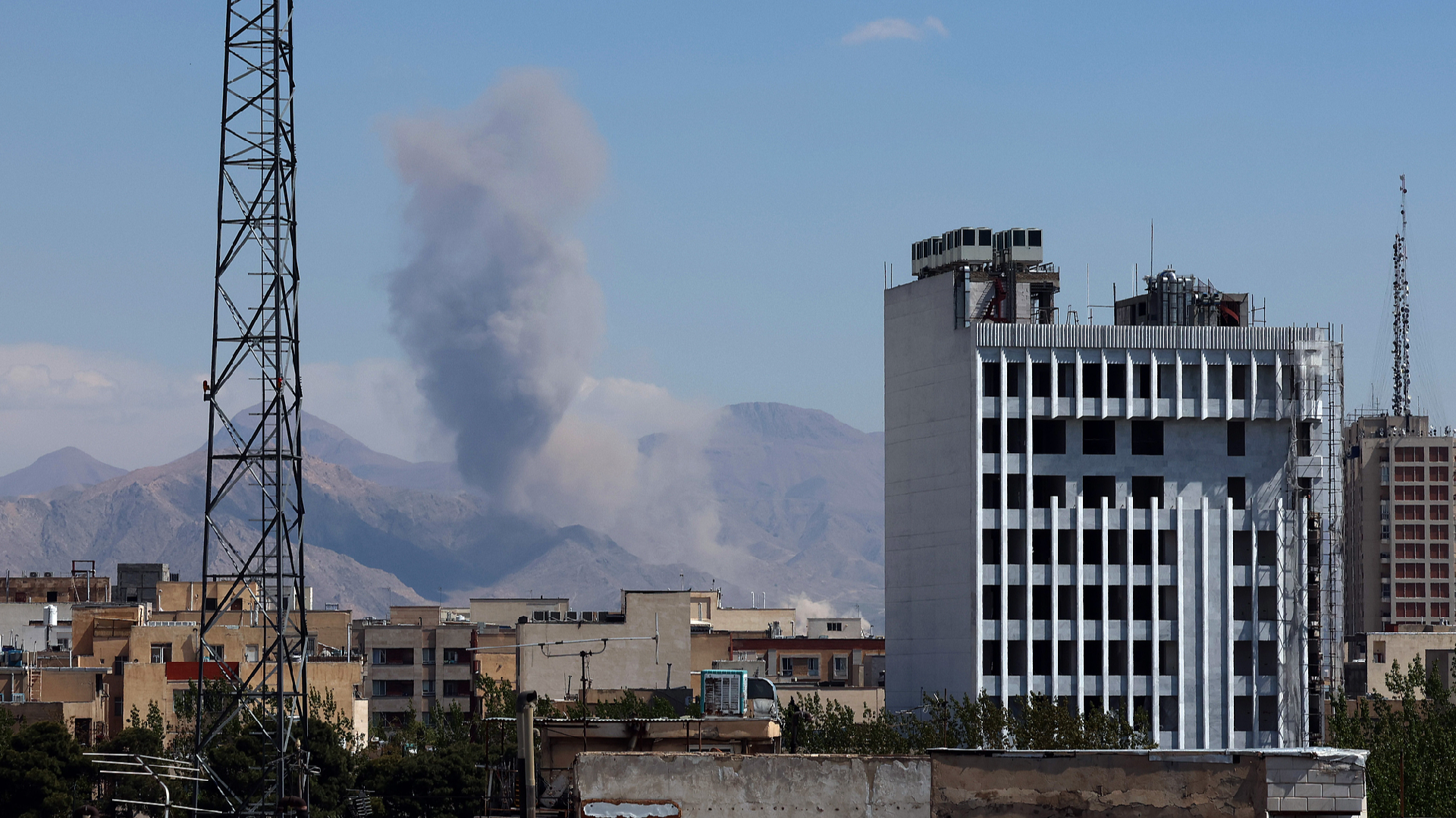 Chinese, French envoys discuss Middle East tensions, call for peace